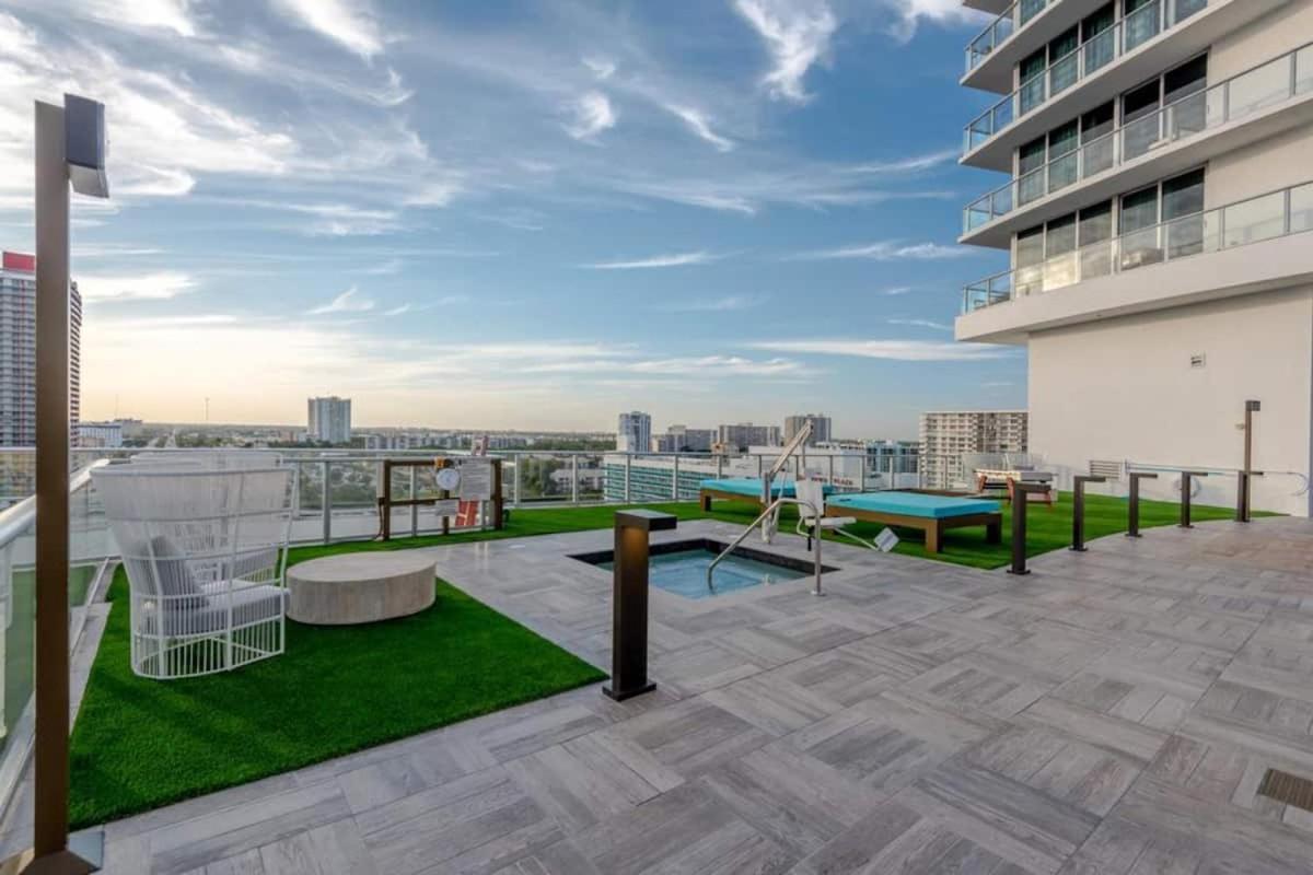 Lyfe On The Beach 25Th Floor 1 Bed Unit With Oceanview Hollywood Kültér fotó